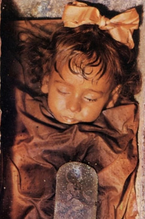 Rosalía Lombardo, la momia más hermosa del mundo