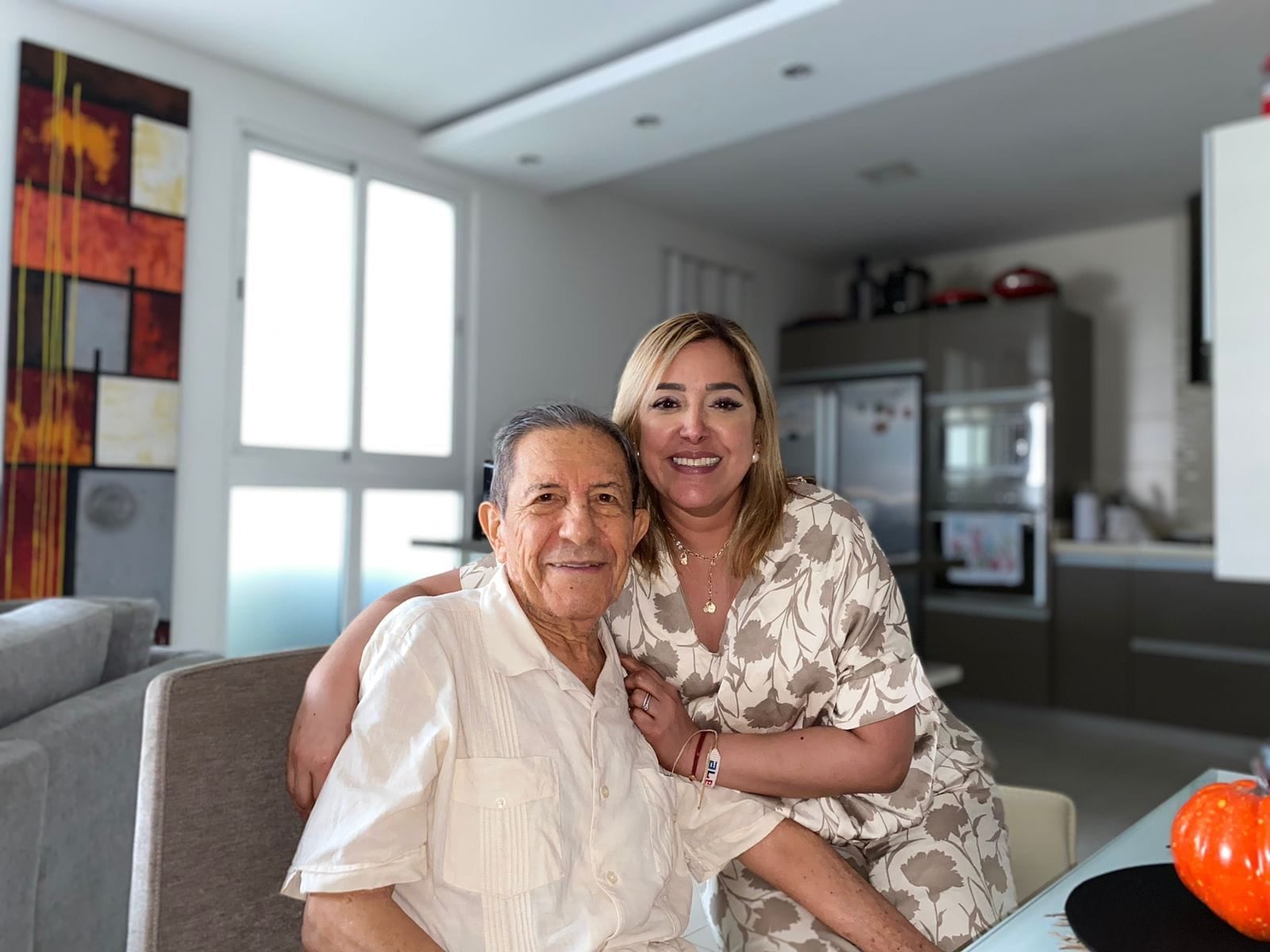 Gloria Espinosa y su papá Carlos Ernesto.