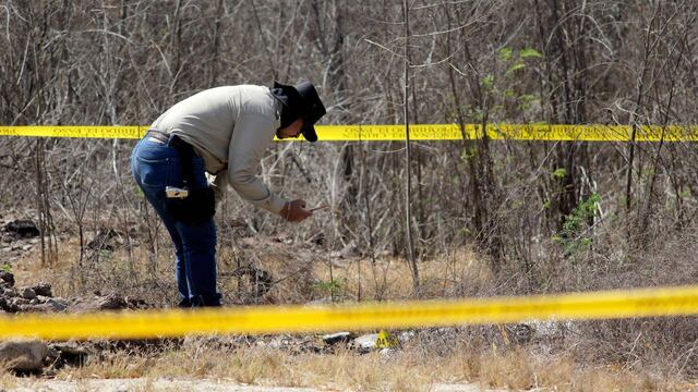 Hallazgo de fosas clandestinas en Sinaloa