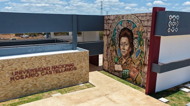 Sheinbaum asegura que la Universidad Rosario Castellanos tiene “las puertas abiertas” para jóvenes