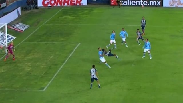 Golazo de Avilés Hurtado ante Querétaro FC