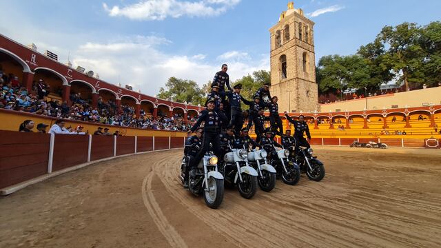 Celebran Día del Niño con acrobacias