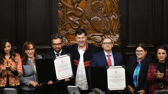 Francisco de la Torre Galindo y Genaro Lozano son ratificados como embajadores