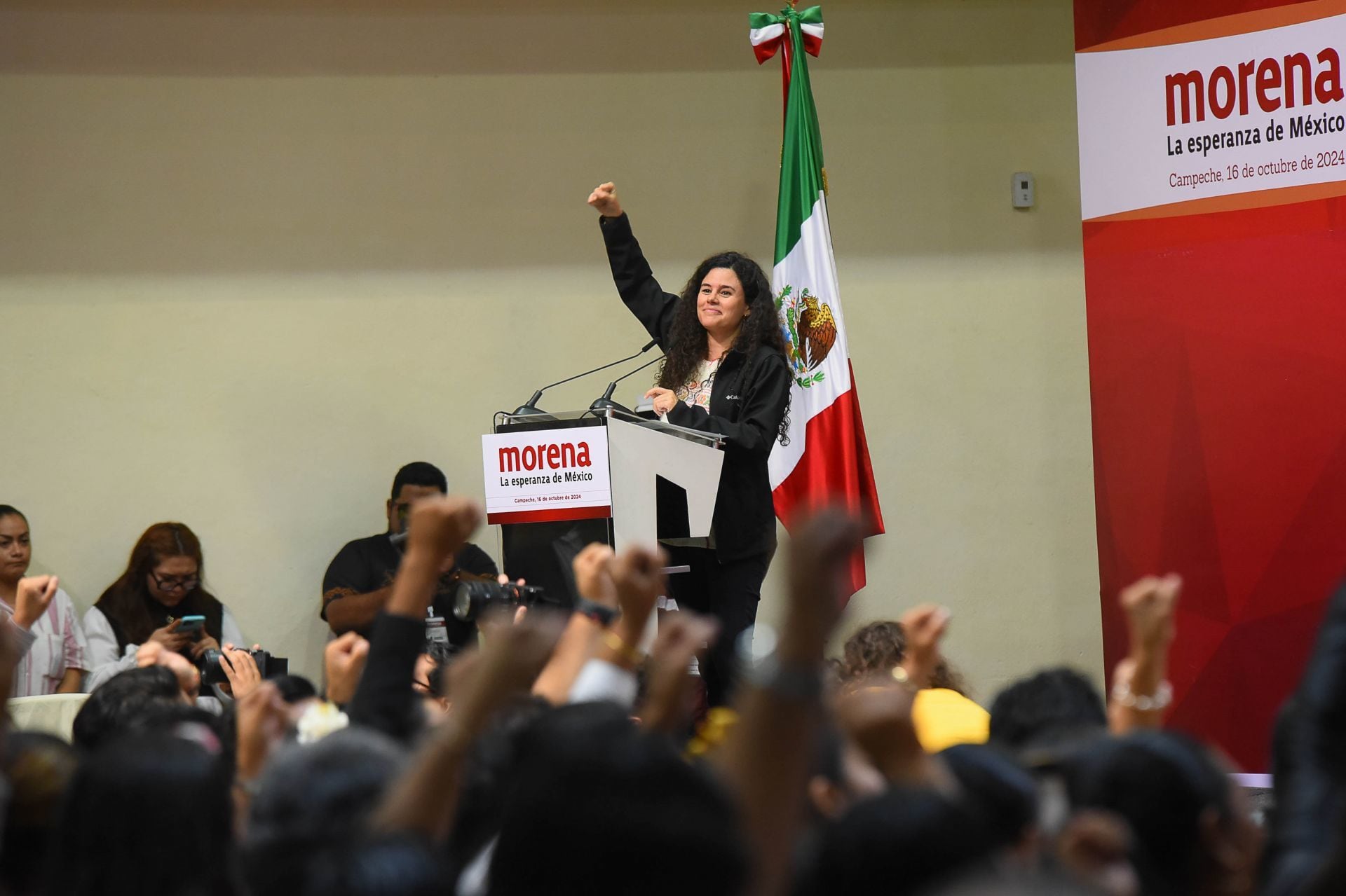 La Presidenta de Morena, María Luisa Alcalde en asamblea informativa con militantes y simpatizantes en Campeche