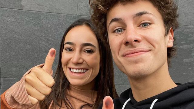 Juanpa Zurita acude a votar