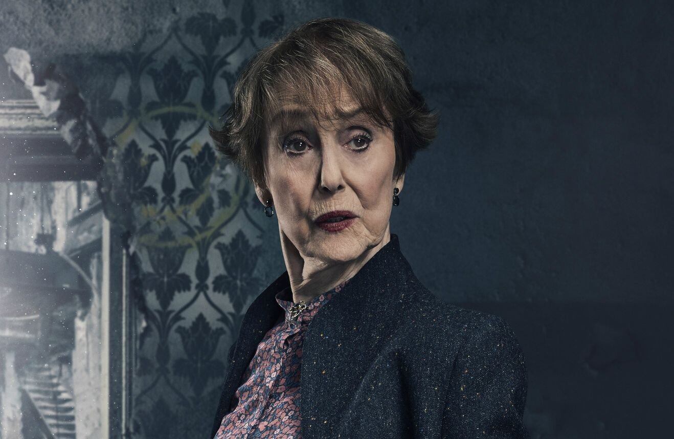 Una Stubbs como la Señora Hudson