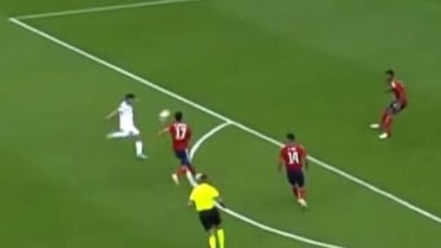 Golazo de Honduras ante Costa Rica.