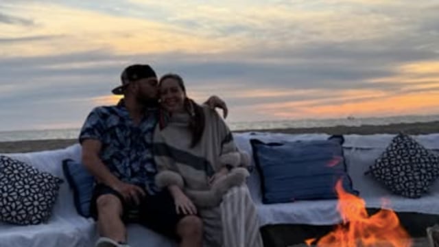 Gerson Leos y Sarah Holcombe