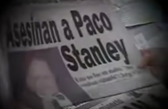 Periódico en 1999 anunciando el asesinato de Paco Stanley