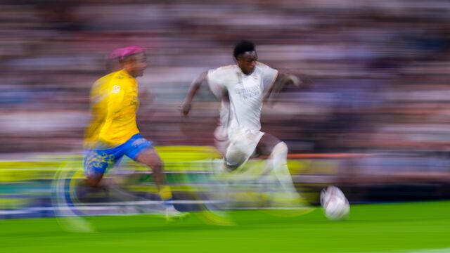 Julián Araujo vs Real Madrid