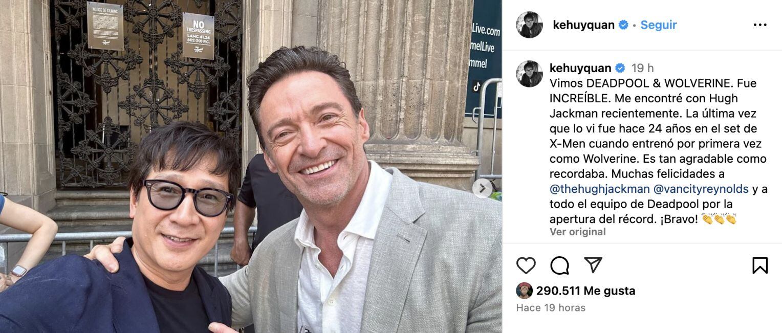 Ke Huy Quan y Hugh Jackman