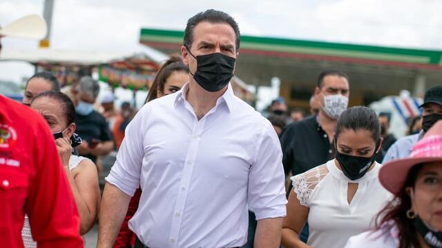 Cualquiera para Fiscal de NL, menos Adrián