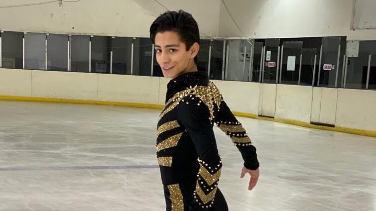 Juegos Olímpicos de Invierno 2022: Donovan Carrillo competirá con traje que tiene 18 mil cristales