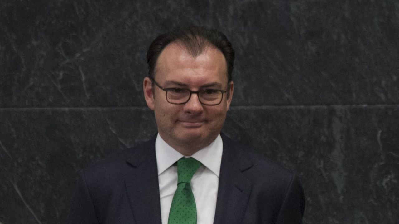 Retira FGR petición de detener a Luis Videgaray