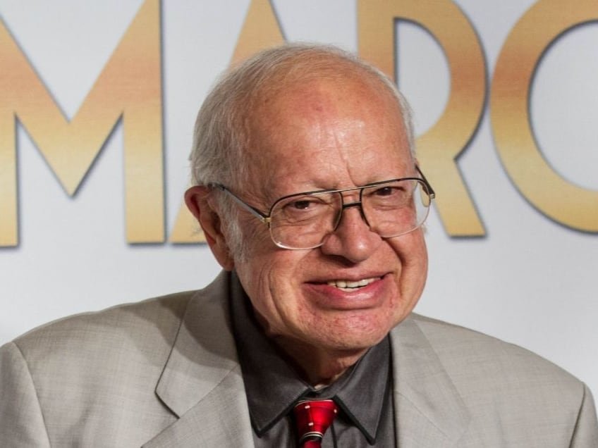 Eduardo Manzano, actor.