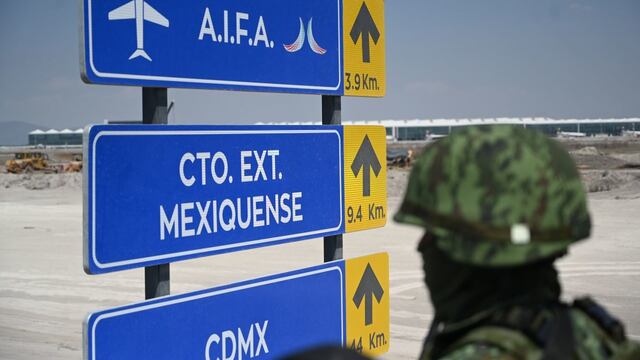 Polémica por el AIFA