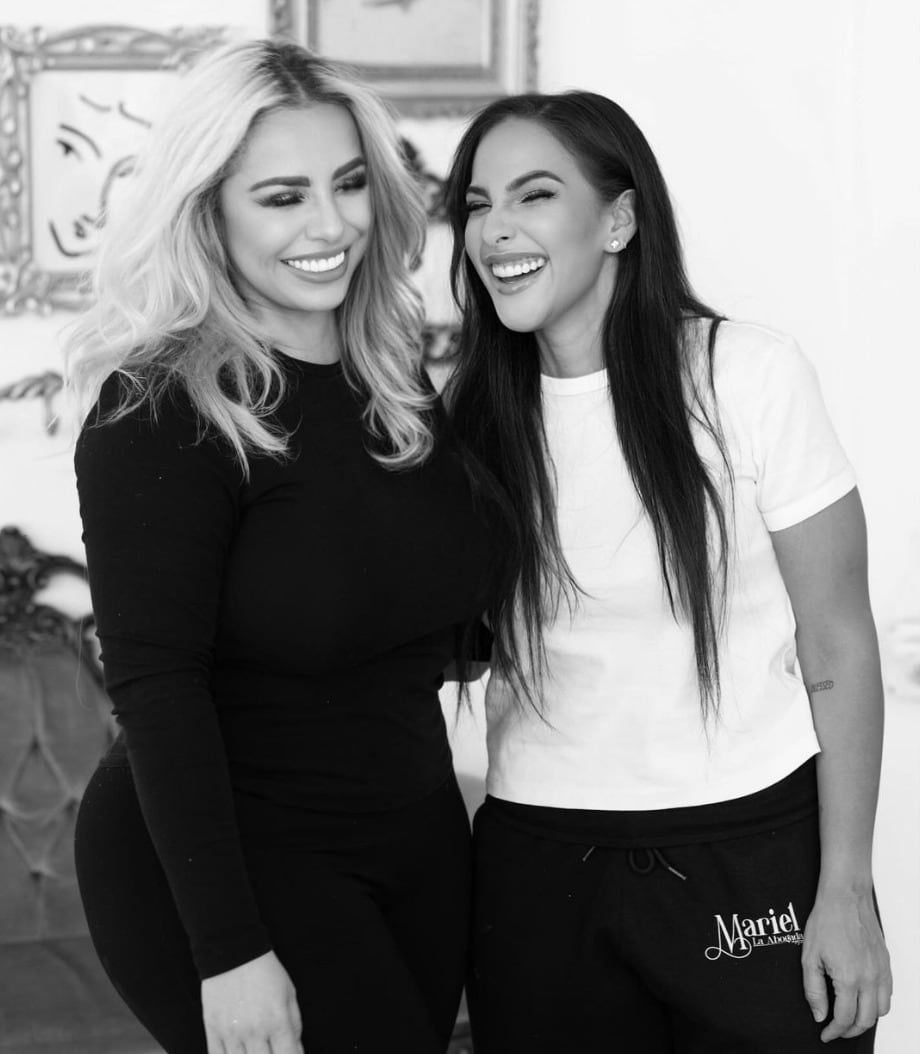 April Black Diamond y Mariel Colón