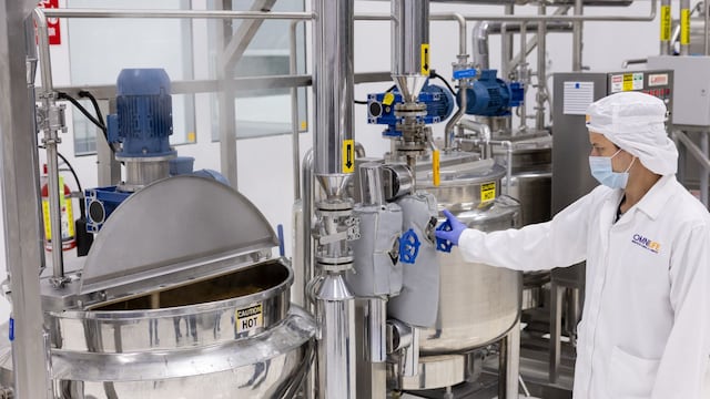 Grupo Omnilife Chivas recibe certificación ISO 28001