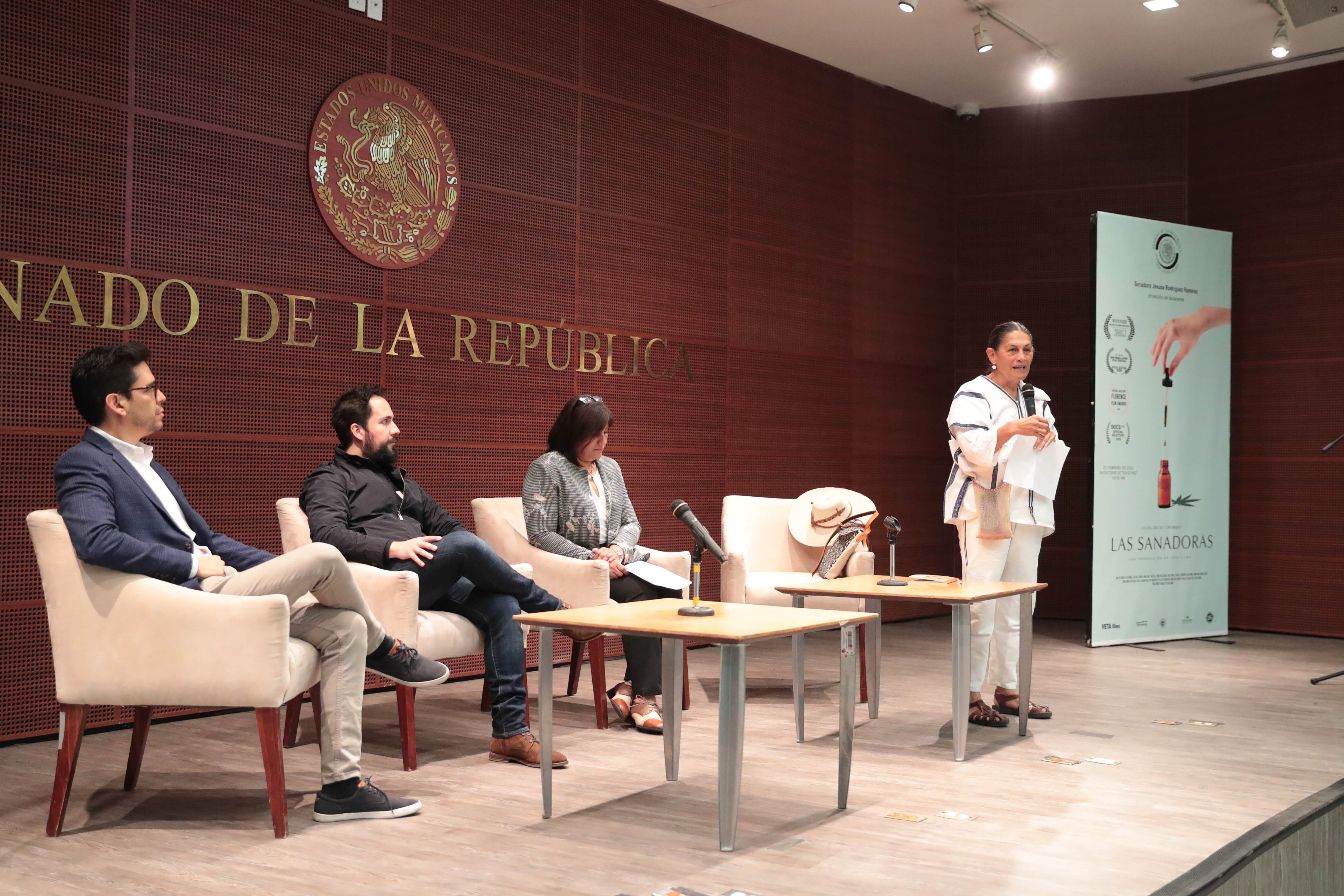 Presentan documental "Las Sanadoras"