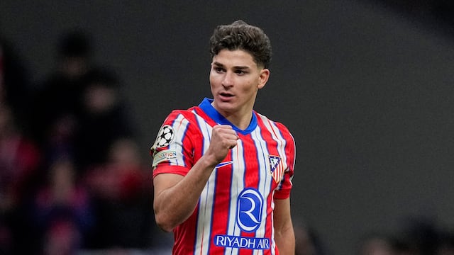 Julián Álvarez sería el refuerzo bomba del FC Barcelona la próxima temporada