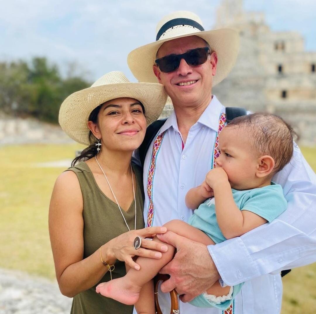 Rebeca Peralta, la funcionaria de la 4T que se casó con Hugo López-Gatell