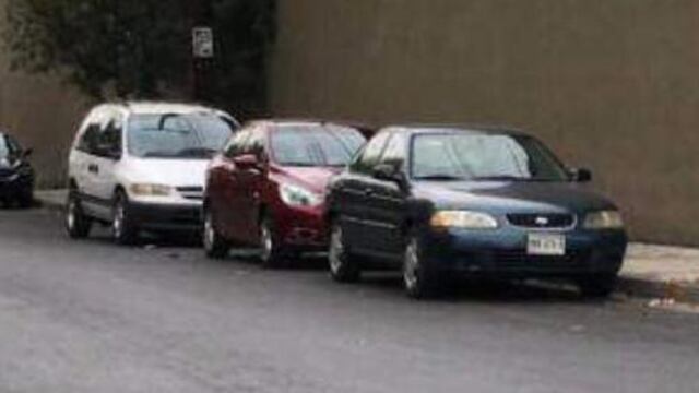 Los delincuentes abandonaron el automóvil con un cuerpo en la cajuela, que duró abandonado varios días sin que nadie se percatara.