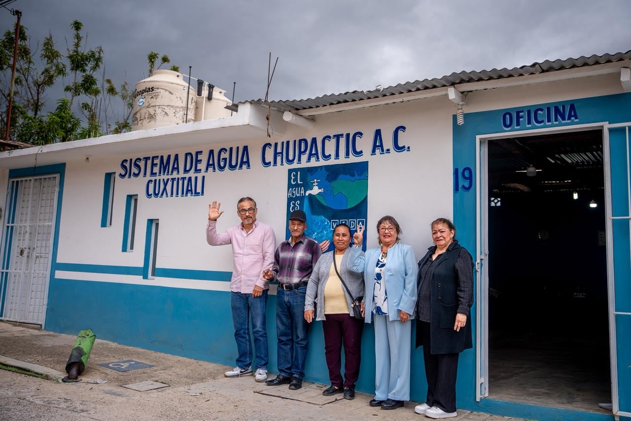 Coca-Cola FEMSA mejora el abasto de agua para familias de Cuxtitali.