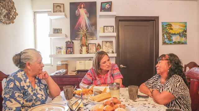 Xóchilt Gálvez, senadora del PAN