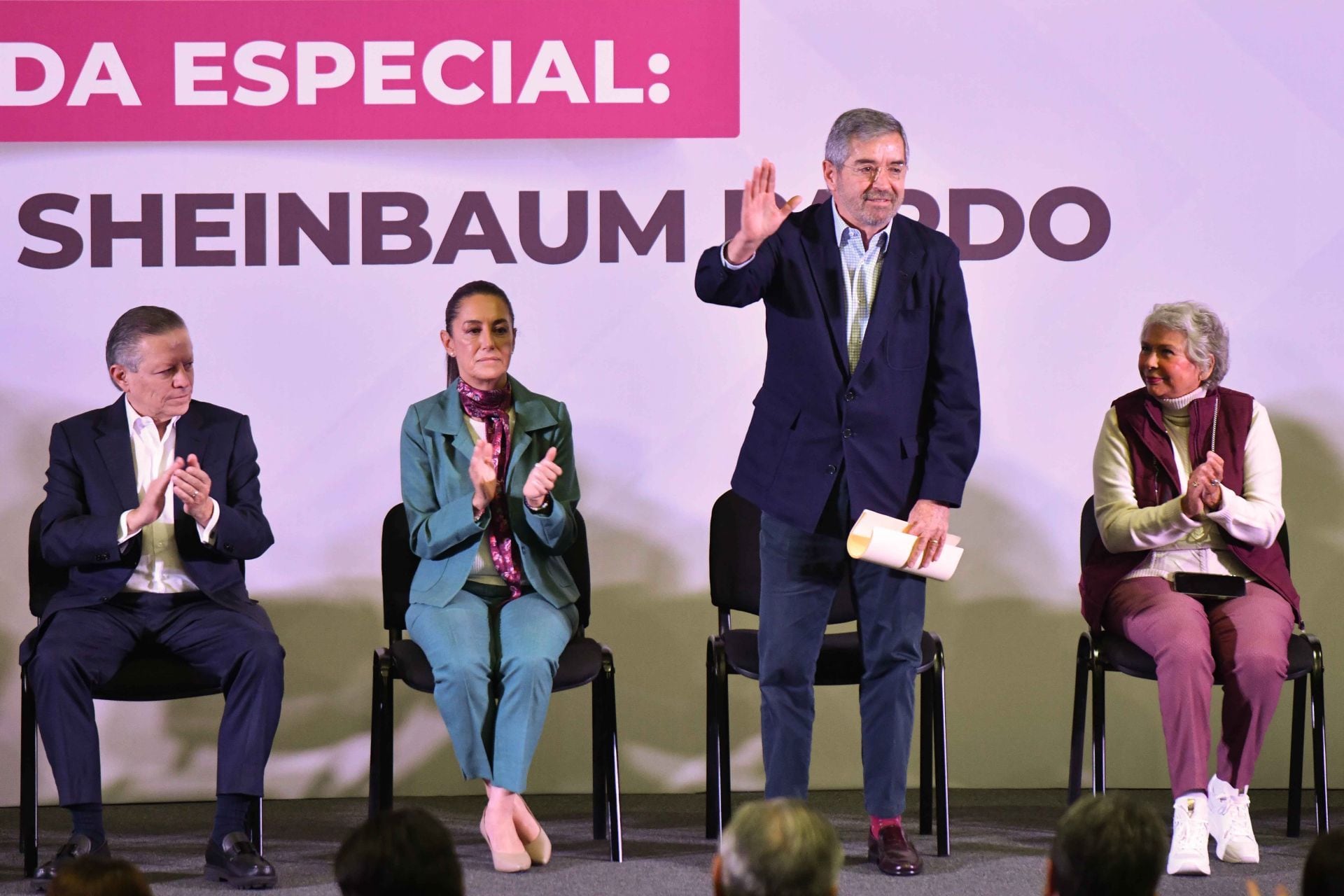 Juan Ramón de la Fuente se integra al equipo de Claudia Sheinbaum