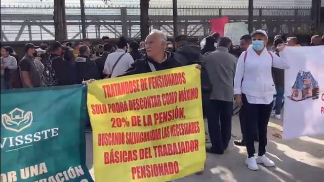 Manifestación en AICM