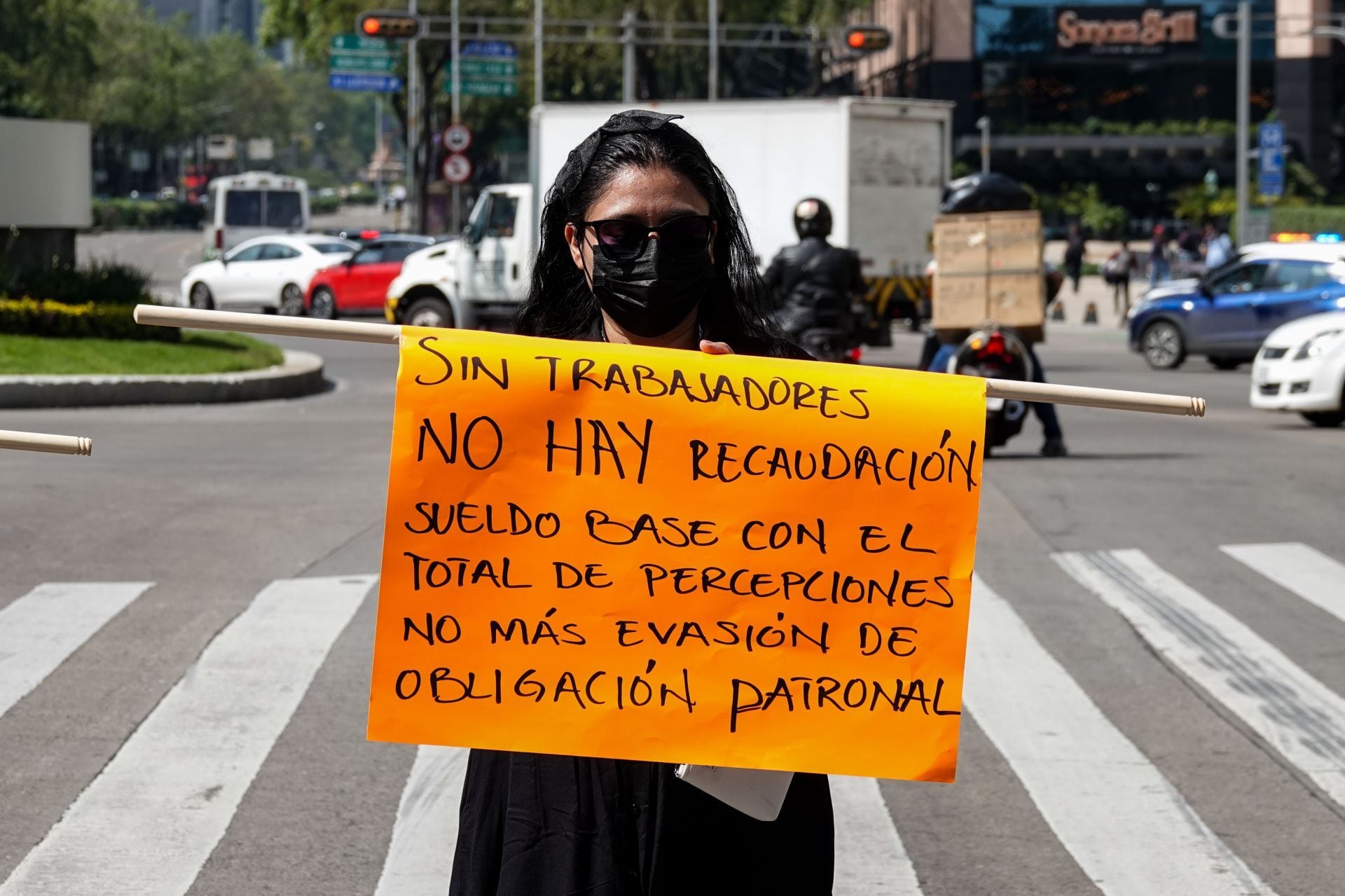 Paro de trabajadores del SAT