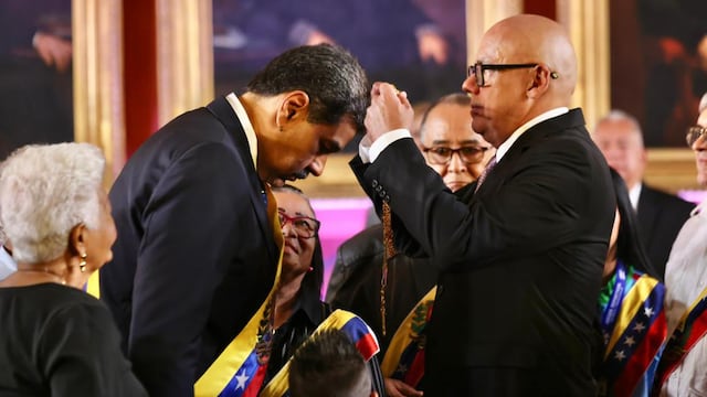 Nicolás Maduro rindió juramento como presidente de Venezuela