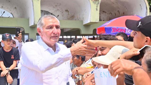 Entre gritos y ovaciones, AMLO llegó a Teapa, Tabasco