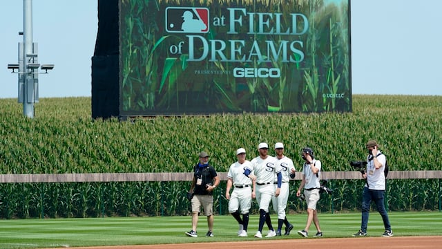 Yankees y White Sox protagonizan juego en el 'Campo de los Sueños'