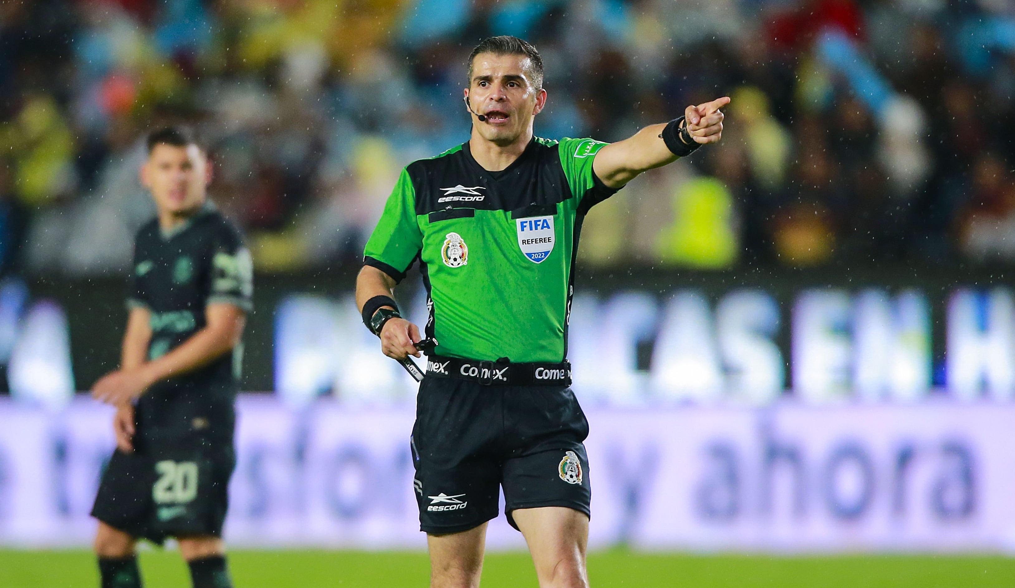 Fernando Hernández en el CF Pachuca vs América