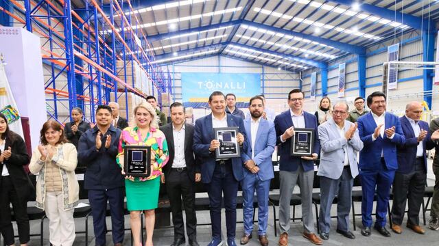 Alejandro Armenta inauguró la Fábrica de Paneles Solares “Tonalli”