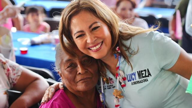 Lucy Meza recibe apoyo masivo de mujeres