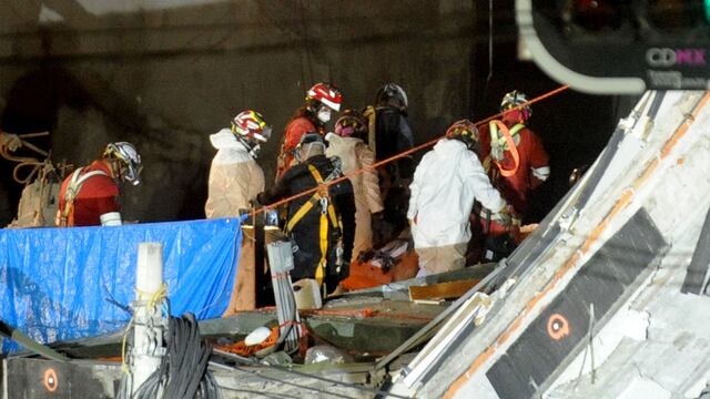 Derrumbe por sismo en CDMX. Apoyo de Corea del Sur.