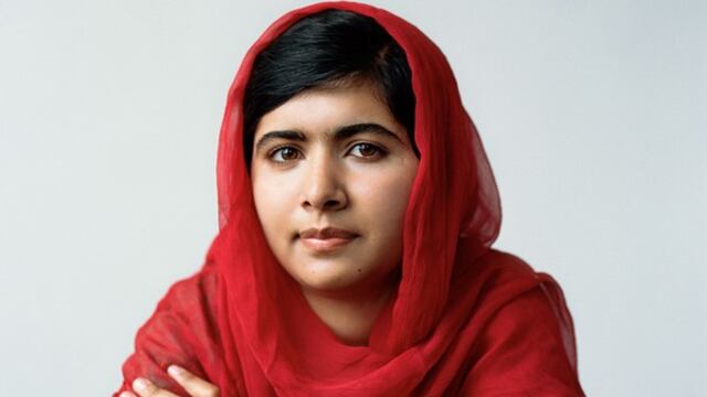 Malala Yousafzai denunció al régimen talibán por su prohibición a la educación de niñas, por ello sufrió un ataque al cual sobrevivió.