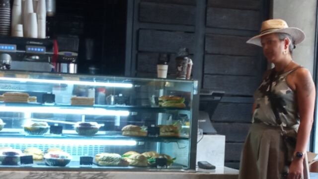 Gringa maltrata y humilla a empleadas de la Esperanza