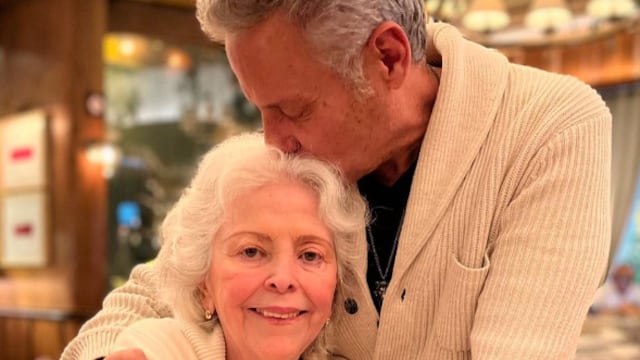 Alexis Ayala y su mamá