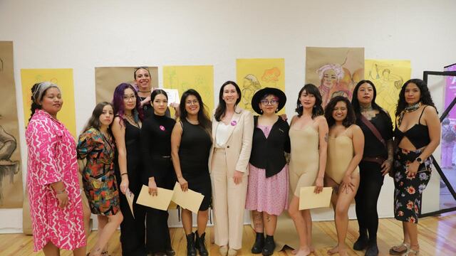 Foro De Mujer a Mujer en la Casa de Cultura Jaime Sabines