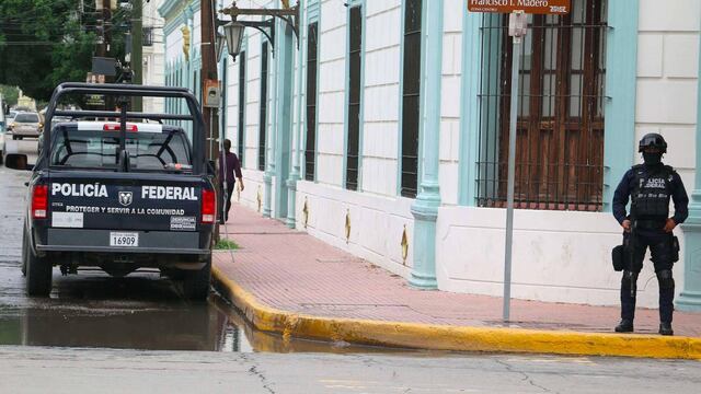 Policía vigilando calles en Tamaulipas durante elecciones