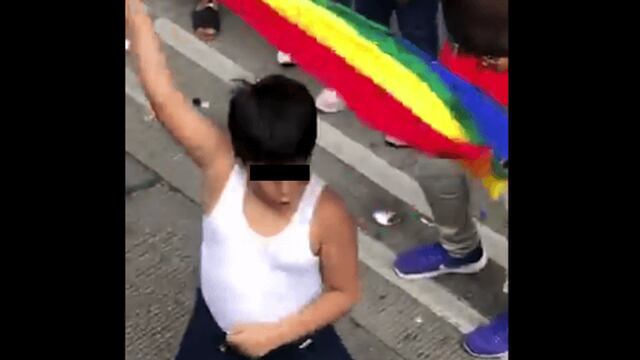 El niño bailó y se lució por encima de todos.
