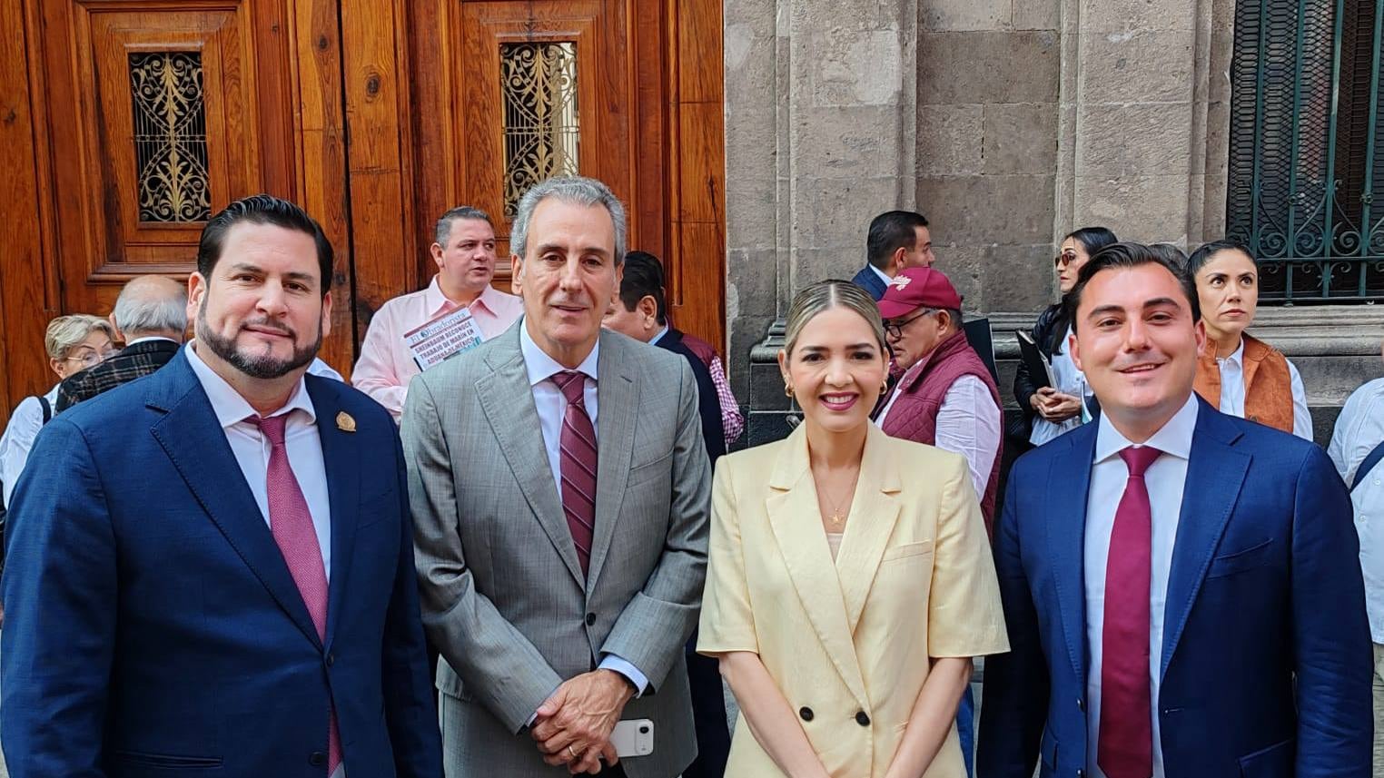 Pepe Chedraui participa en encuentro con alcaldes encabezado por Claudia Sheinbaum