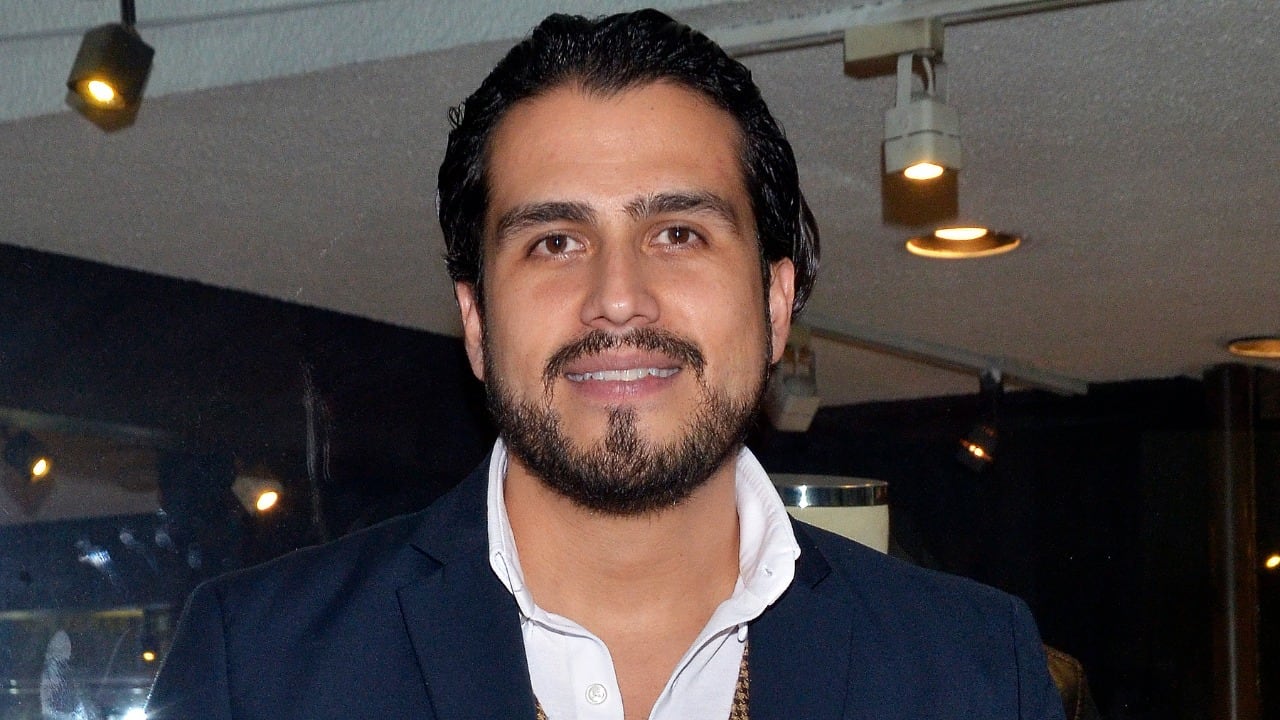 Andrés Tovar aconseja sobre el amor pese a estarse separando de Claudia Martín