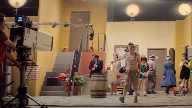 Chespirito: Sin querer queriendo