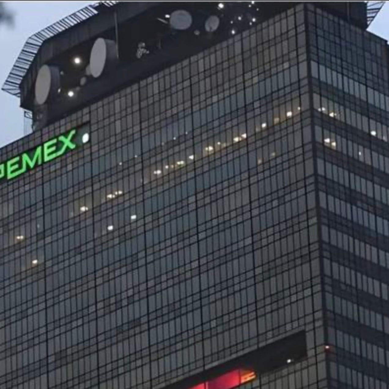 Moody’s mantiene estable la perspectiva de Pemex