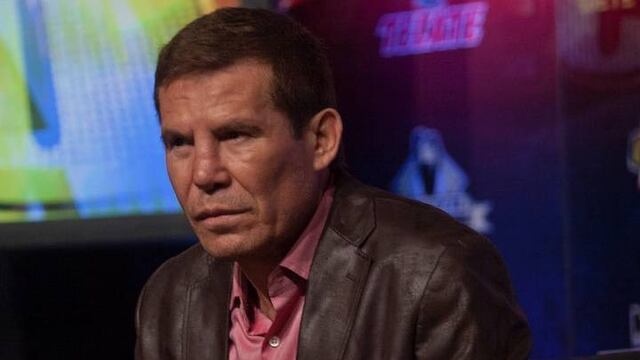 Julio César Chávez no fue invitado a la boda del Canelo