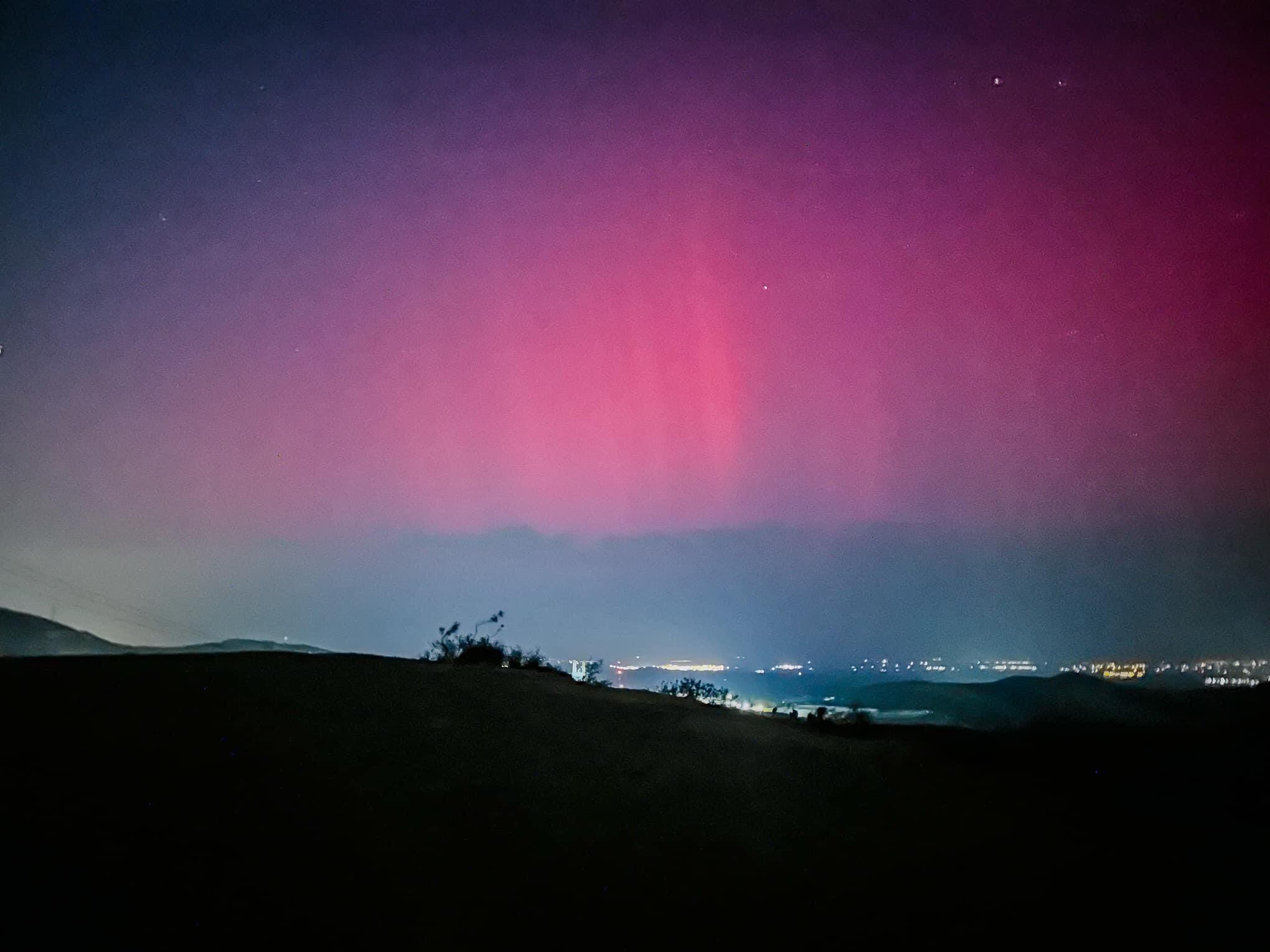 La tormenta solar G4 provocó que se viera una aurora boreal en varios lugares de México